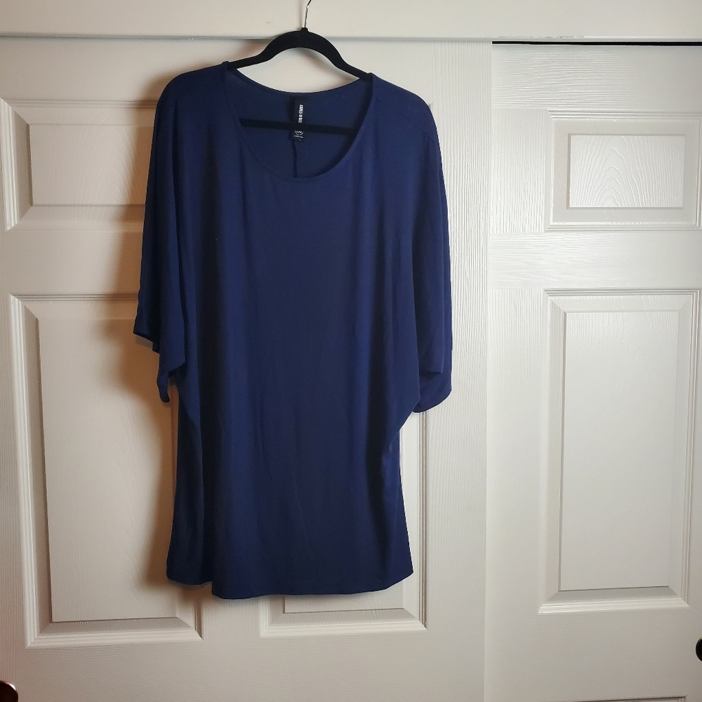 NWOT Dohlman top